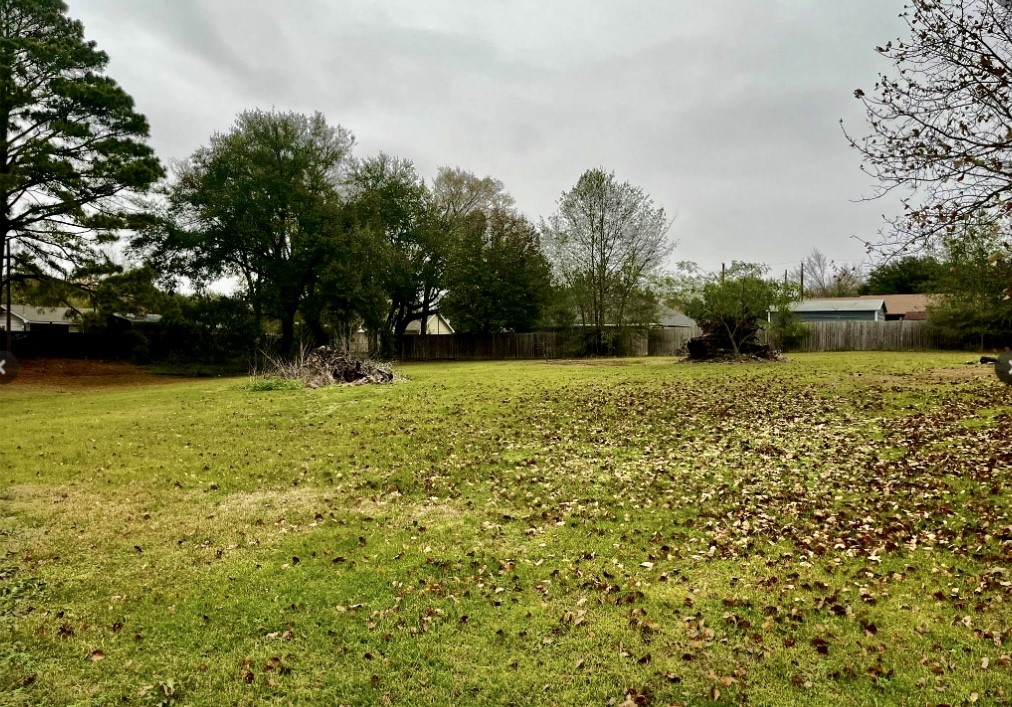 1410 Center Street Grand Saline TX 75140