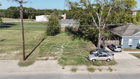 13517 Kleberg Road Dallas TX 75253