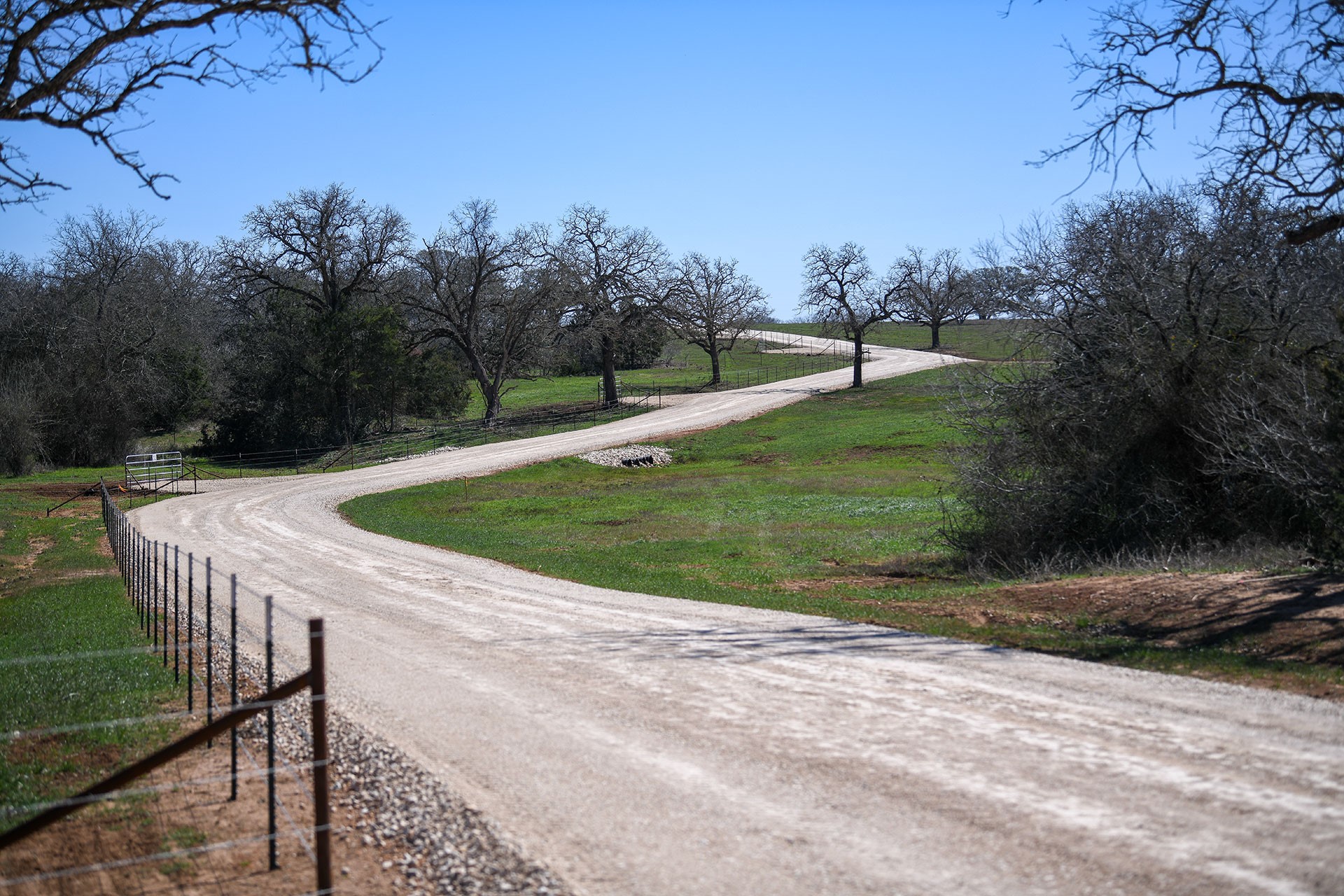 638 Main Loop Waelder TX 78959