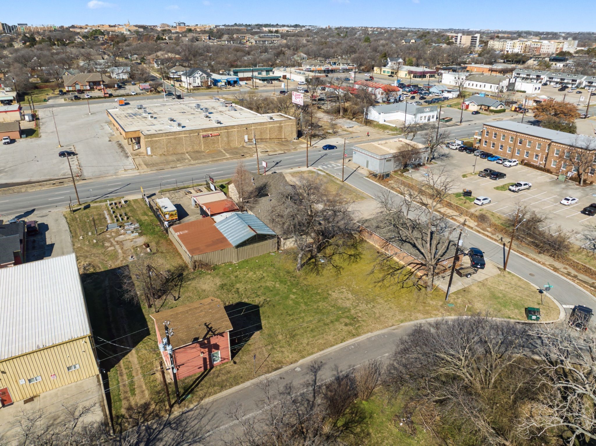 606 Wainwright Street Denton TX 76201