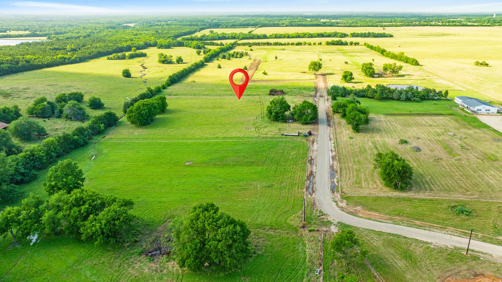 393 Private Road 33261 Sumner TX 75486
