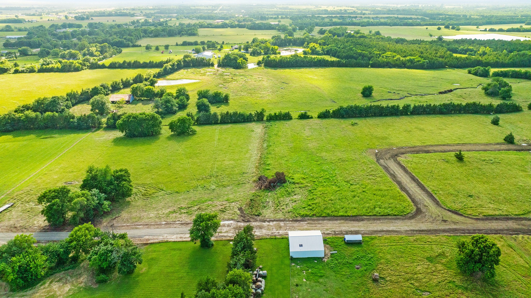 393 Private Road 33261 Sumner TX 75486