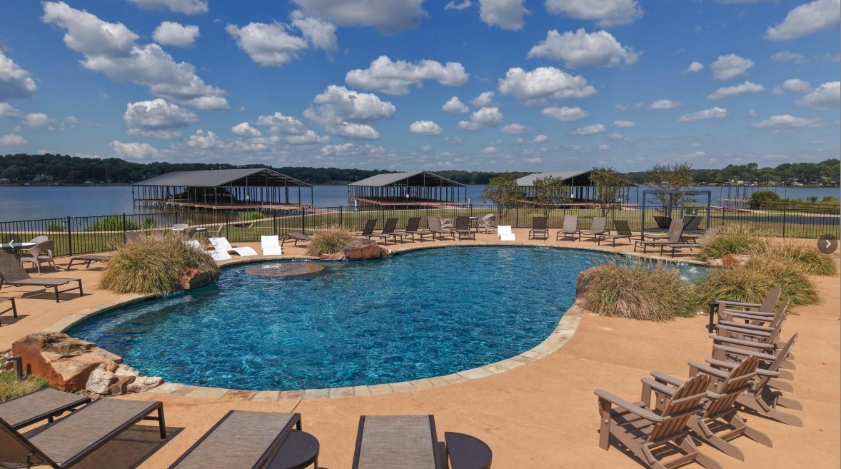 6944 Lakeshore Way Malakoff TX 75148