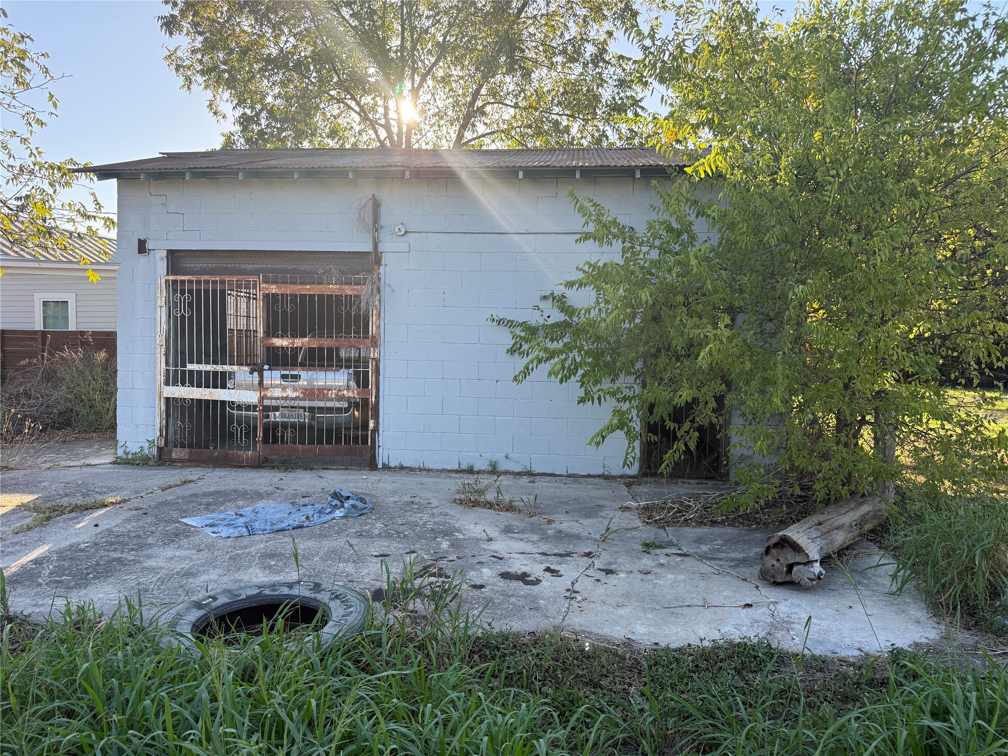 1619 S Presa Street San Antonio TX 78210