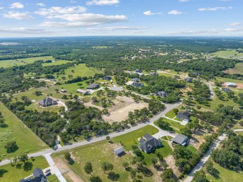 1027 Oak Bend Lane Weatherford TX 76088