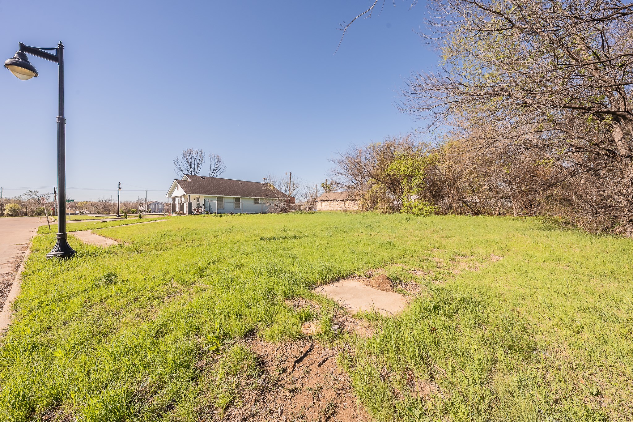 1054 Bransford Street Fort Worth TX 76104