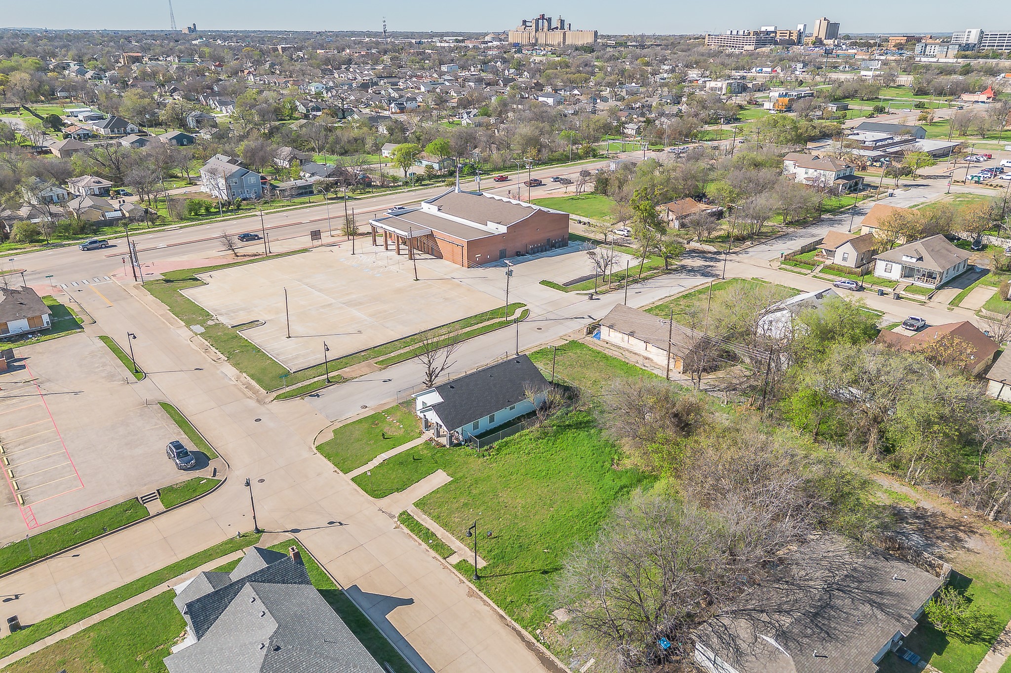 1054 Bransford Street Fort Worth TX 76104