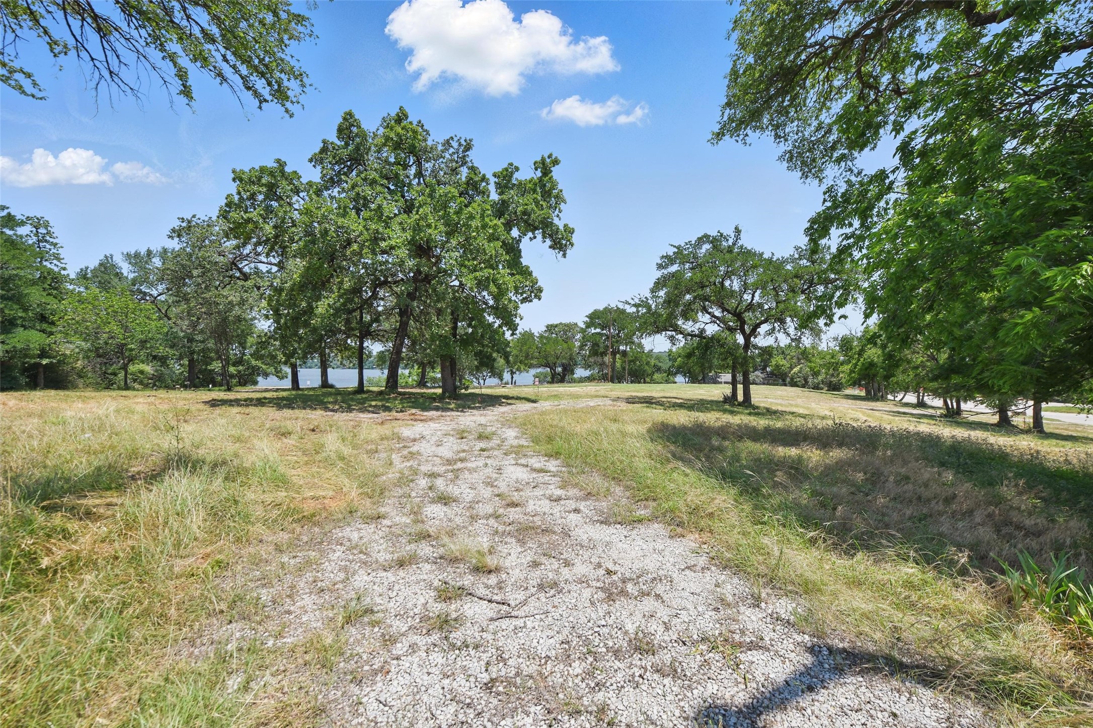 8501 Heron Drive Fort Worth TX 76108