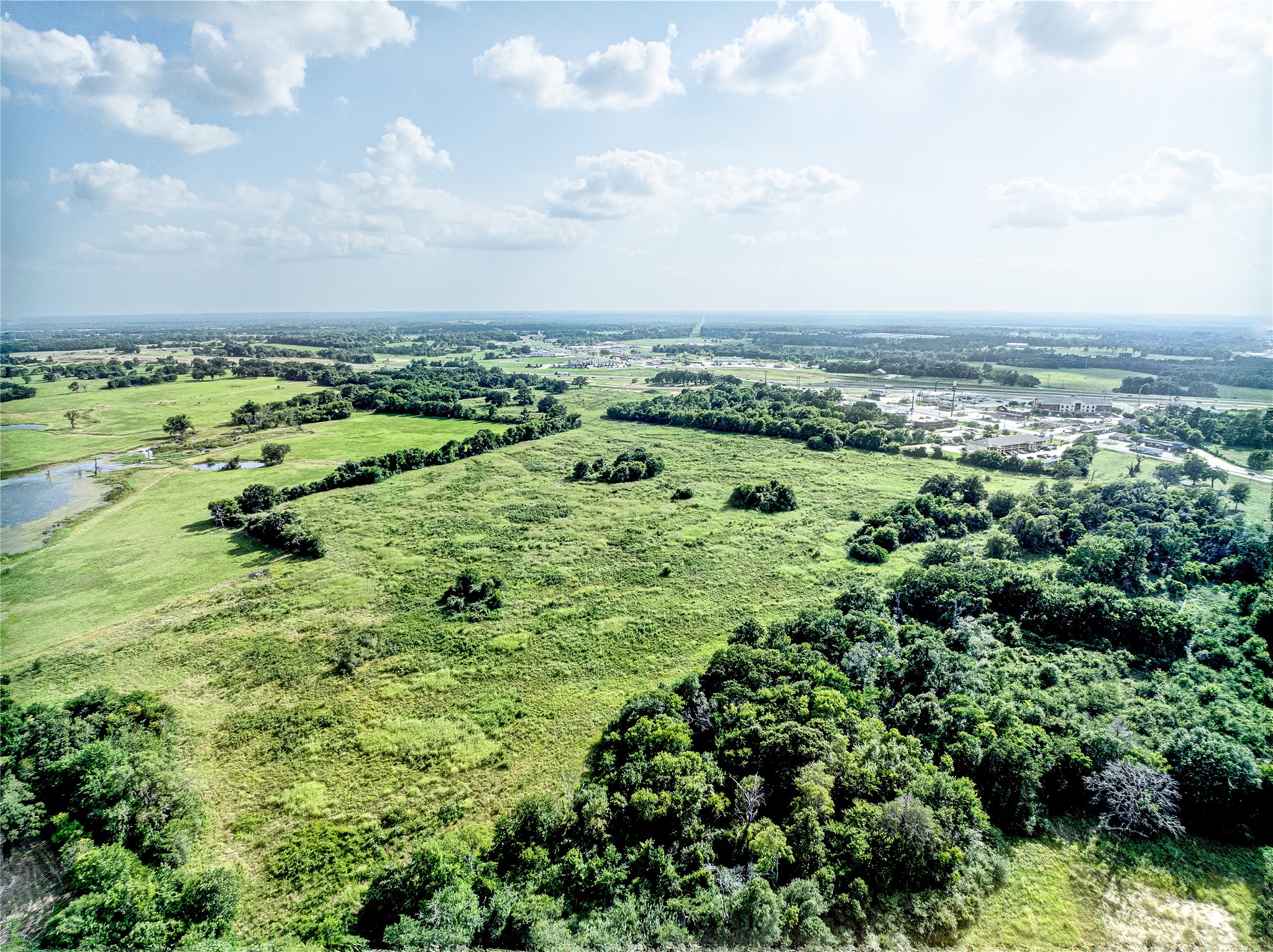 443 W Highway 84 Fairfield TX 75840