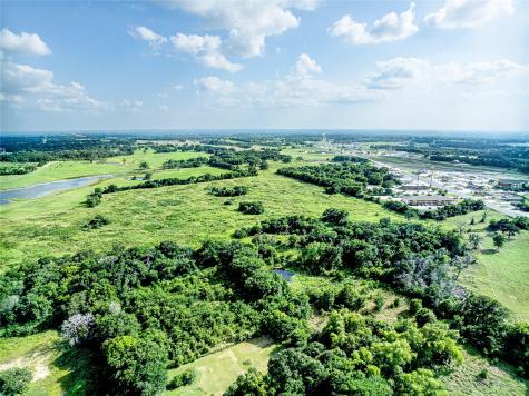 443 W Highway 84 Fairfield TX 75840