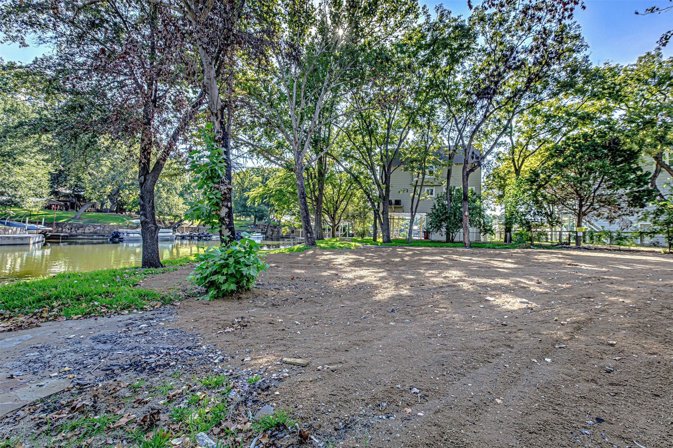 1336 S Lakeside Drive Burnet TX 78611