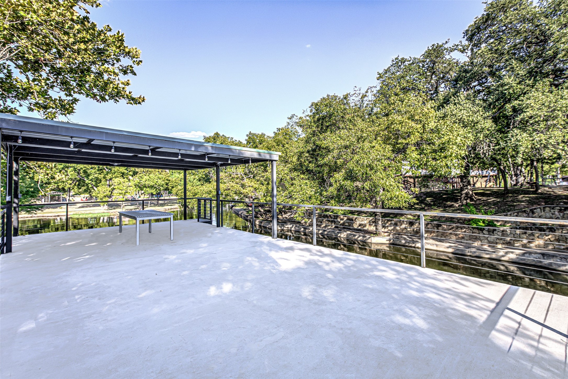 1336 S Lakeside Drive Burnet TX 78611