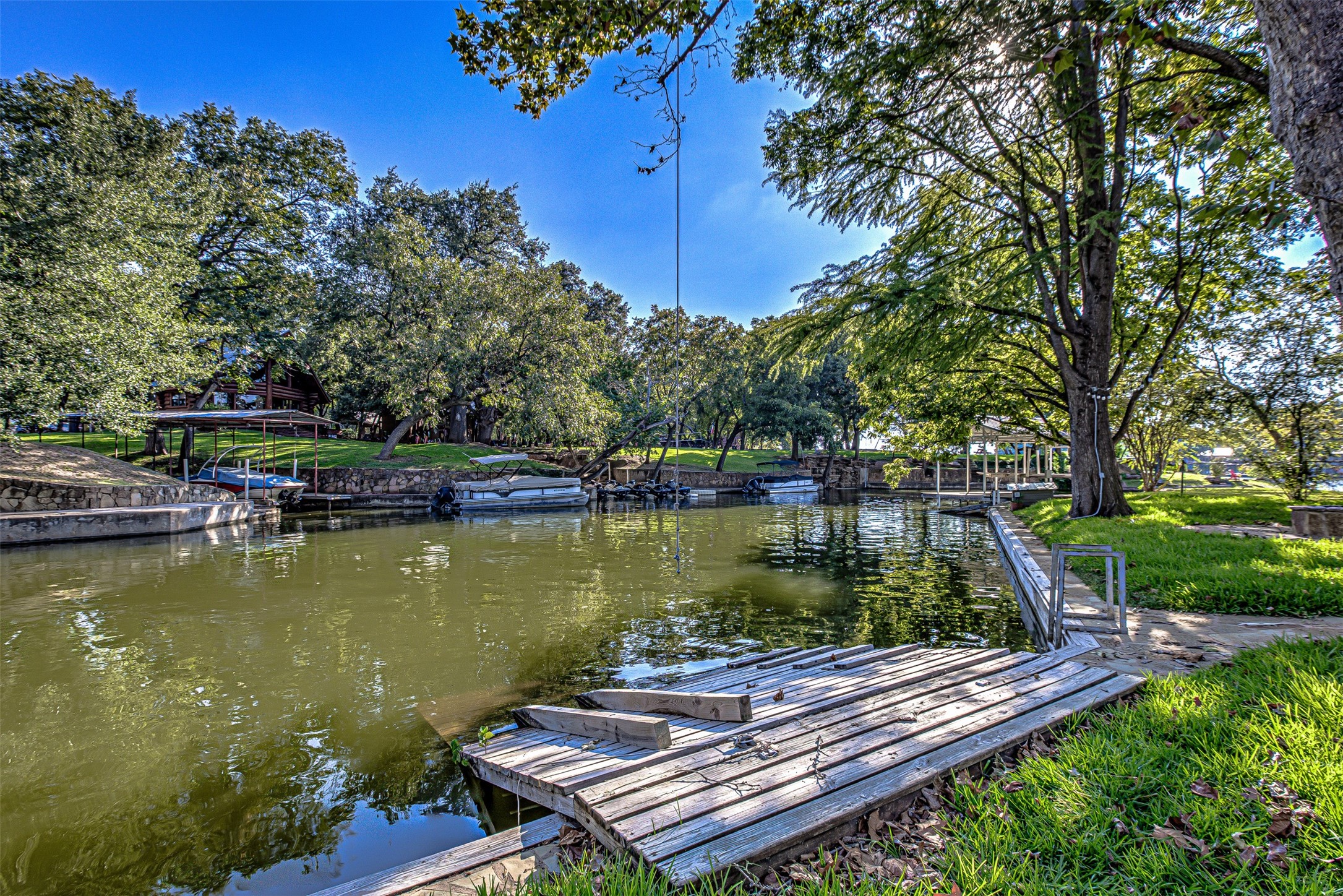 1336 S Lakeside Drive Burnet TX 78611