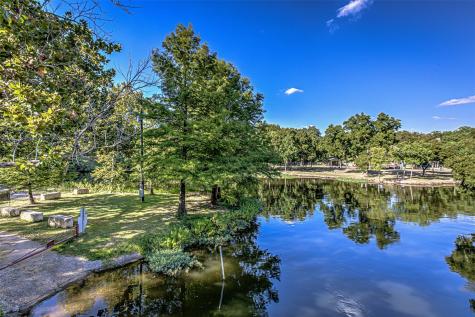 1336 S Lakeside Drive Burnet TX 78611