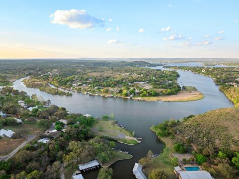 1407 County Road 311 Horseshoe Bay TX 78657