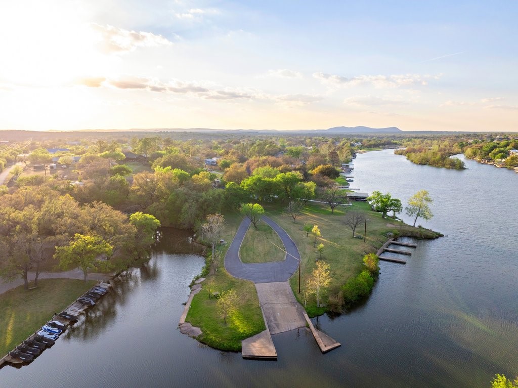 1407 County Road 311 Horseshoe Bay TX 78657