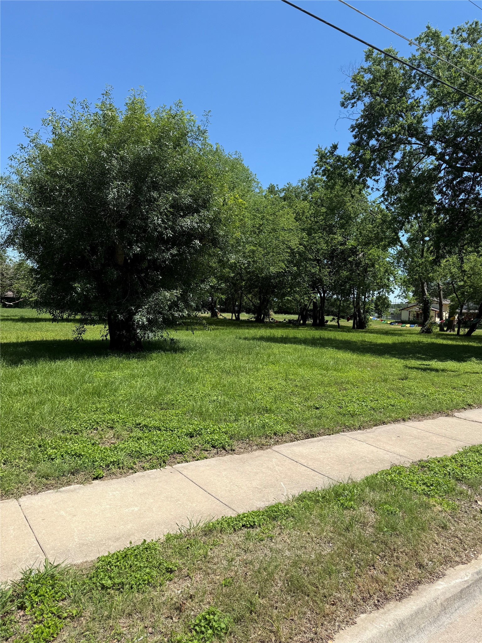 1022 Armeda Avenue Irving TX 75061