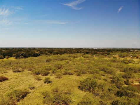 20570 County Road 3160 Hubbard TX 76648