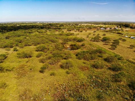 20570 County Road 3160 Hubbard TX 76648
