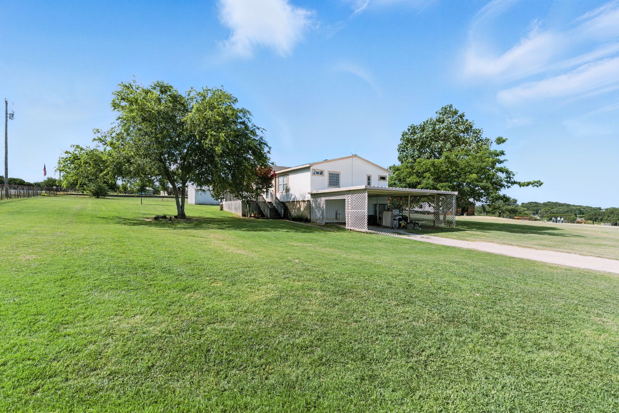 736 Lands Way Road Weatherford TX 76087