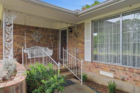 208 Cedar Street Ravenna TX 75476