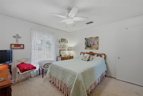 208 Cedar Street Ravenna TX 75476
