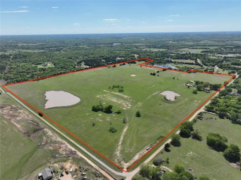 208 Cedar Street Ravenna TX 75476