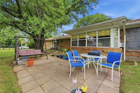208 Cedar Street Ravenna TX 75476