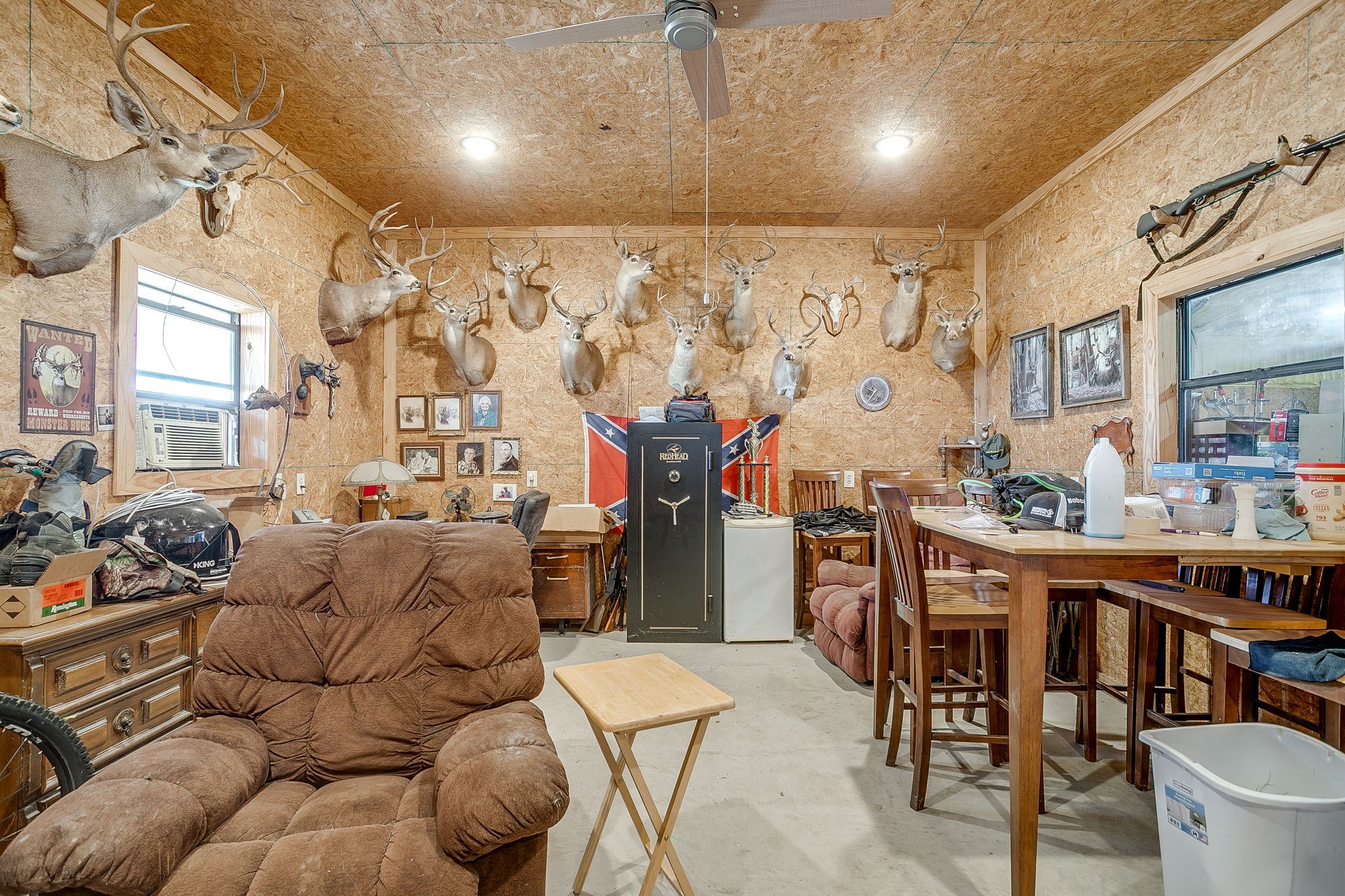 207 Trails End Poolville TX 76487