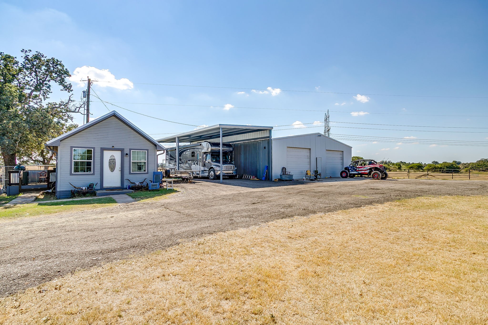 207 Trails End Poolville TX 76487