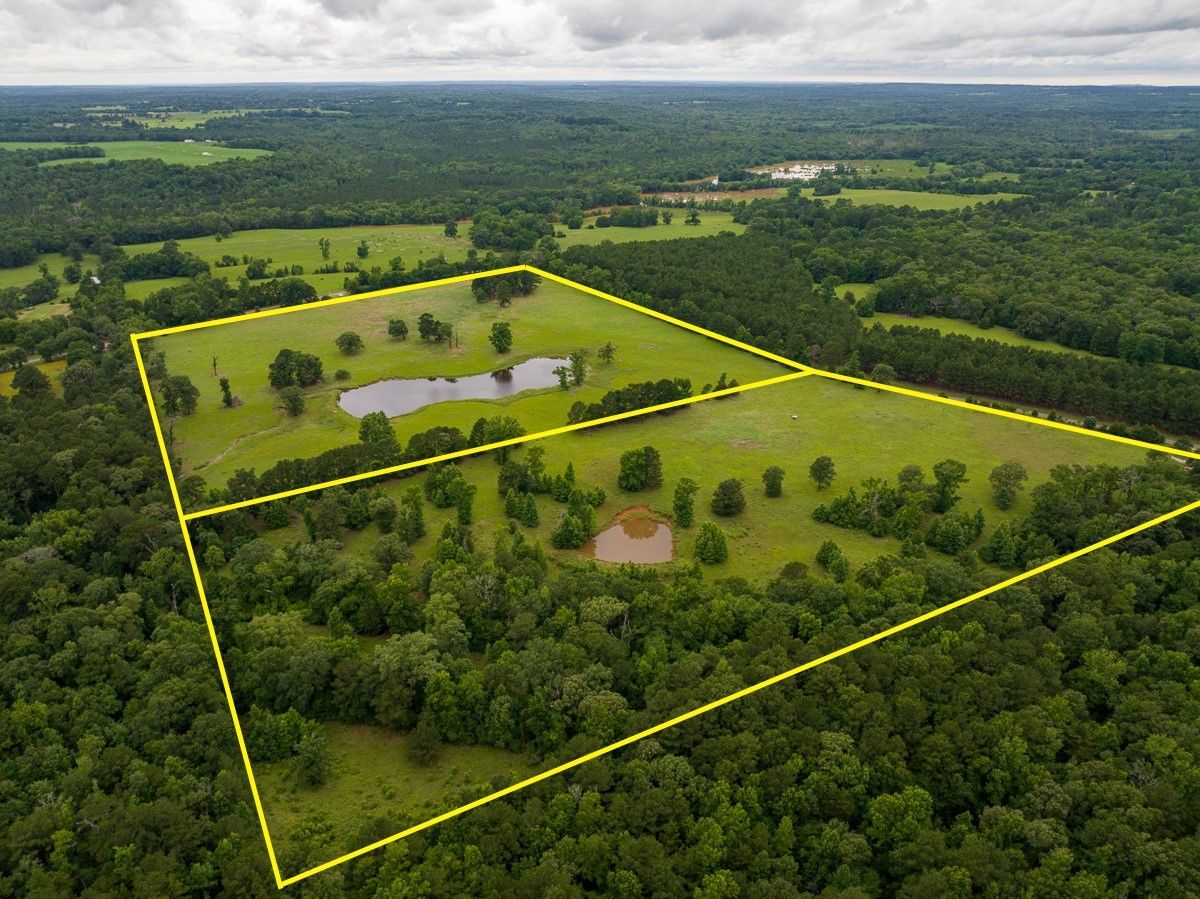 2 County Road 1224 Elkhart TX 75839