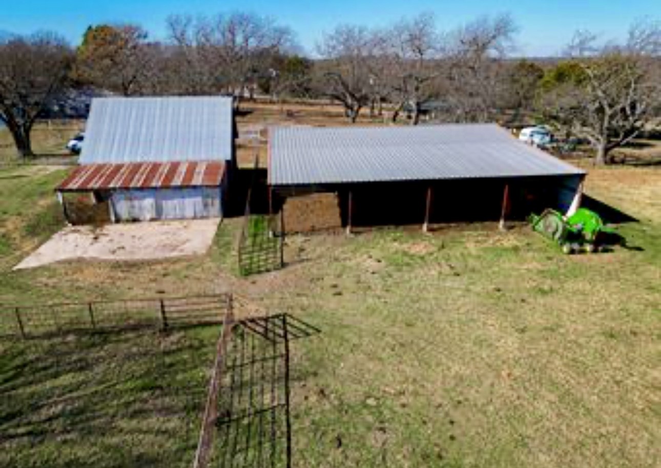 2473 County Road 4215 Bonham TX 75418