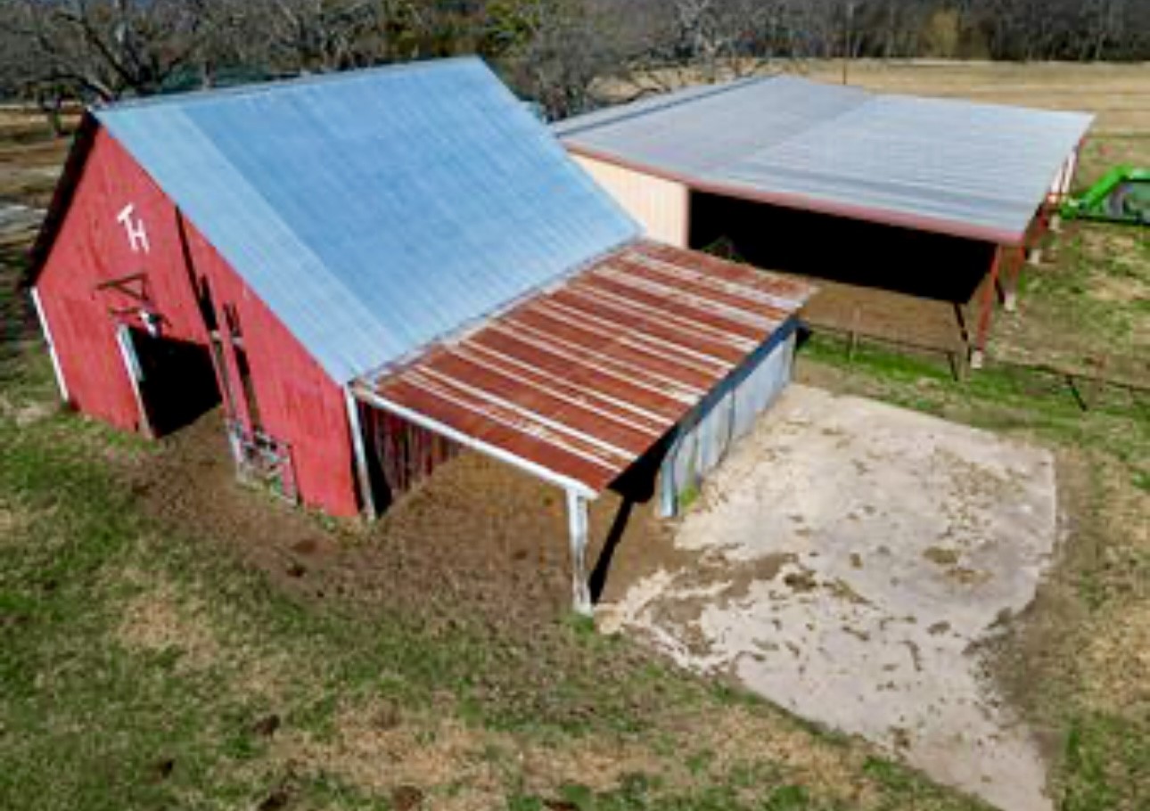 2473 County Road 4215 Bonham TX 75418