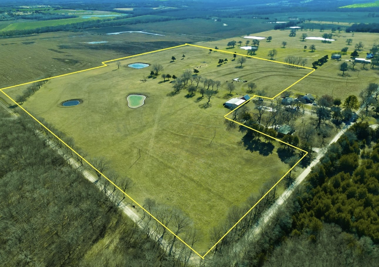 2473 County Road 4215 Bonham TX 75418