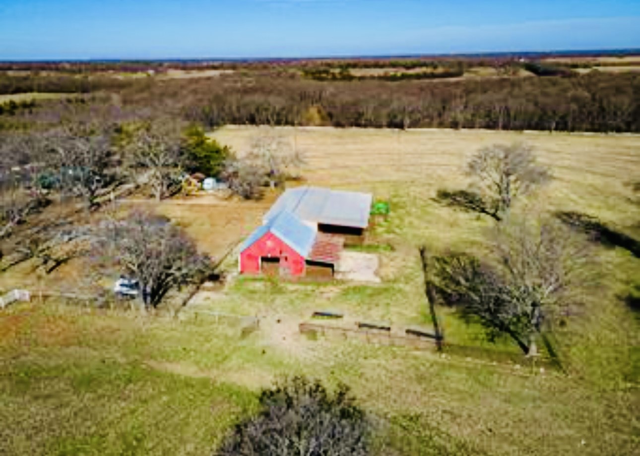 2473 County Road 4215 Bonham TX 75418