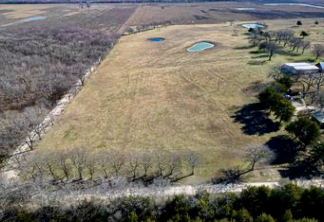 2473 County Road 4215 Bonham TX 75418