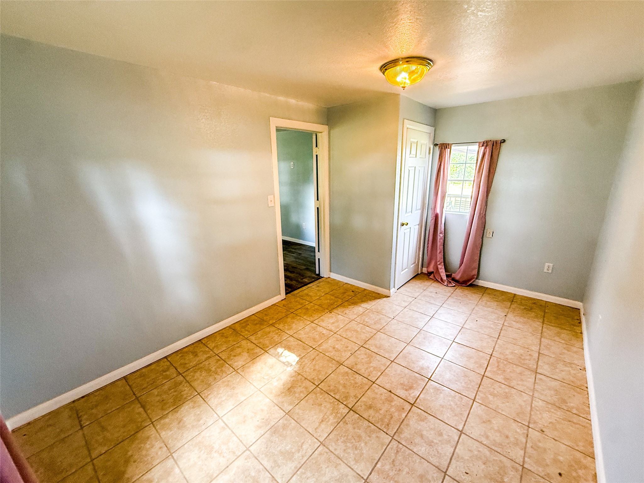 390 County Rd 1475 Road Chico TX 76431