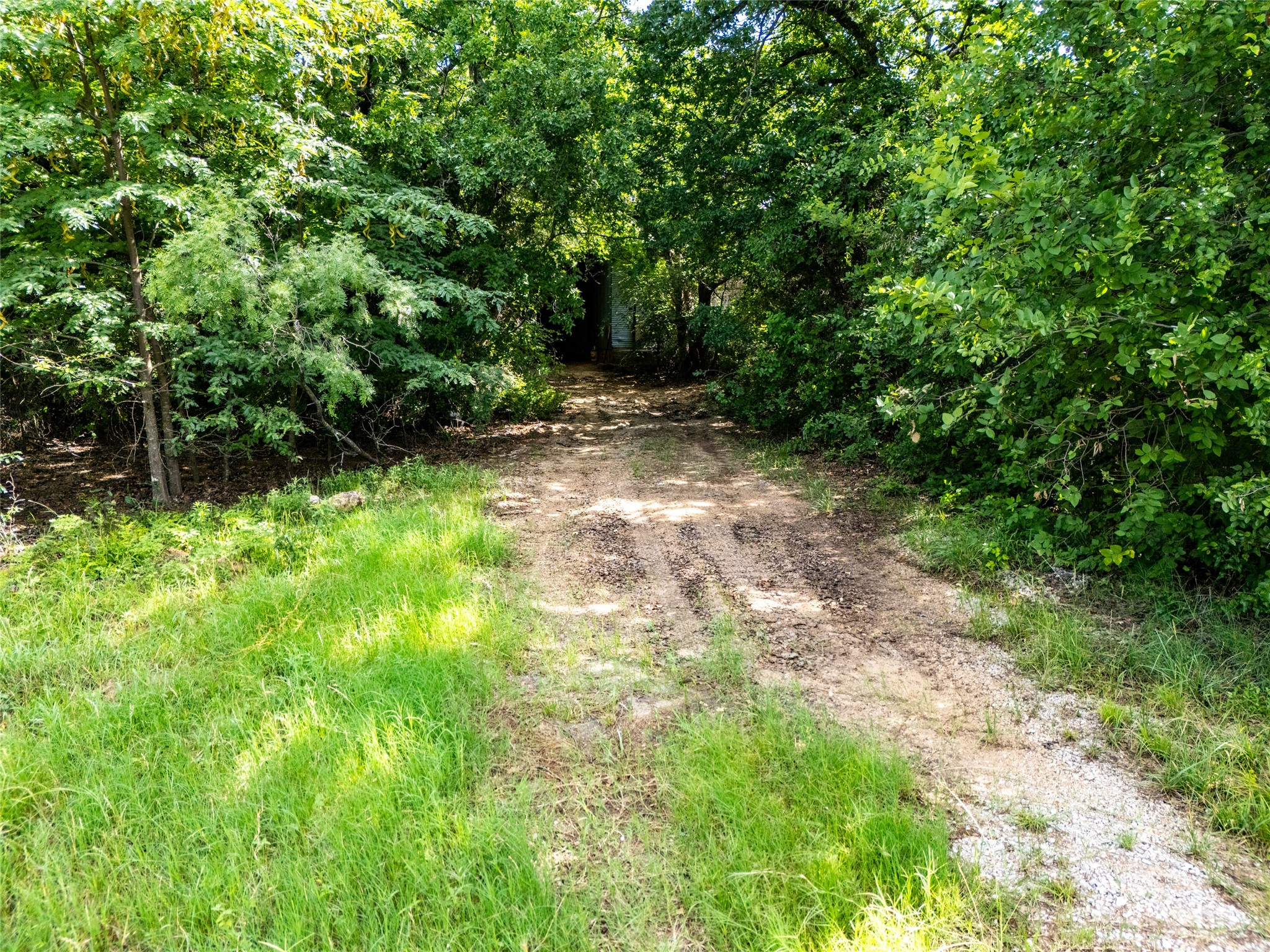 390 County Rd 1475 Road Chico TX 76431