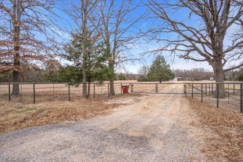 1962 Vz County Road 1803 Grand Saline TX 75140