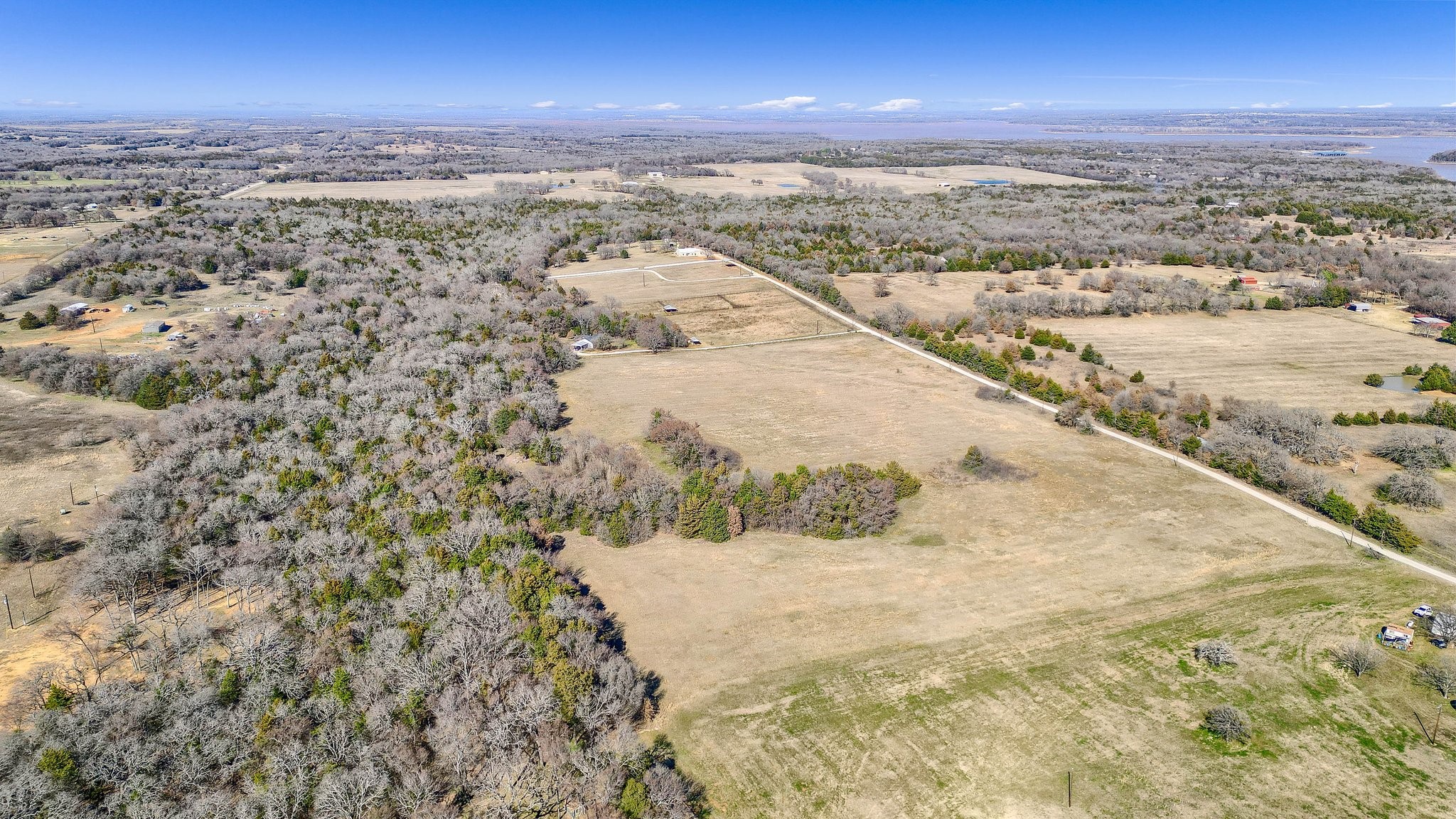 163 Twin Oaks Lane Whitesboro TX 76273