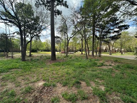 5860 Stonegate Trail Tyler TX 75703