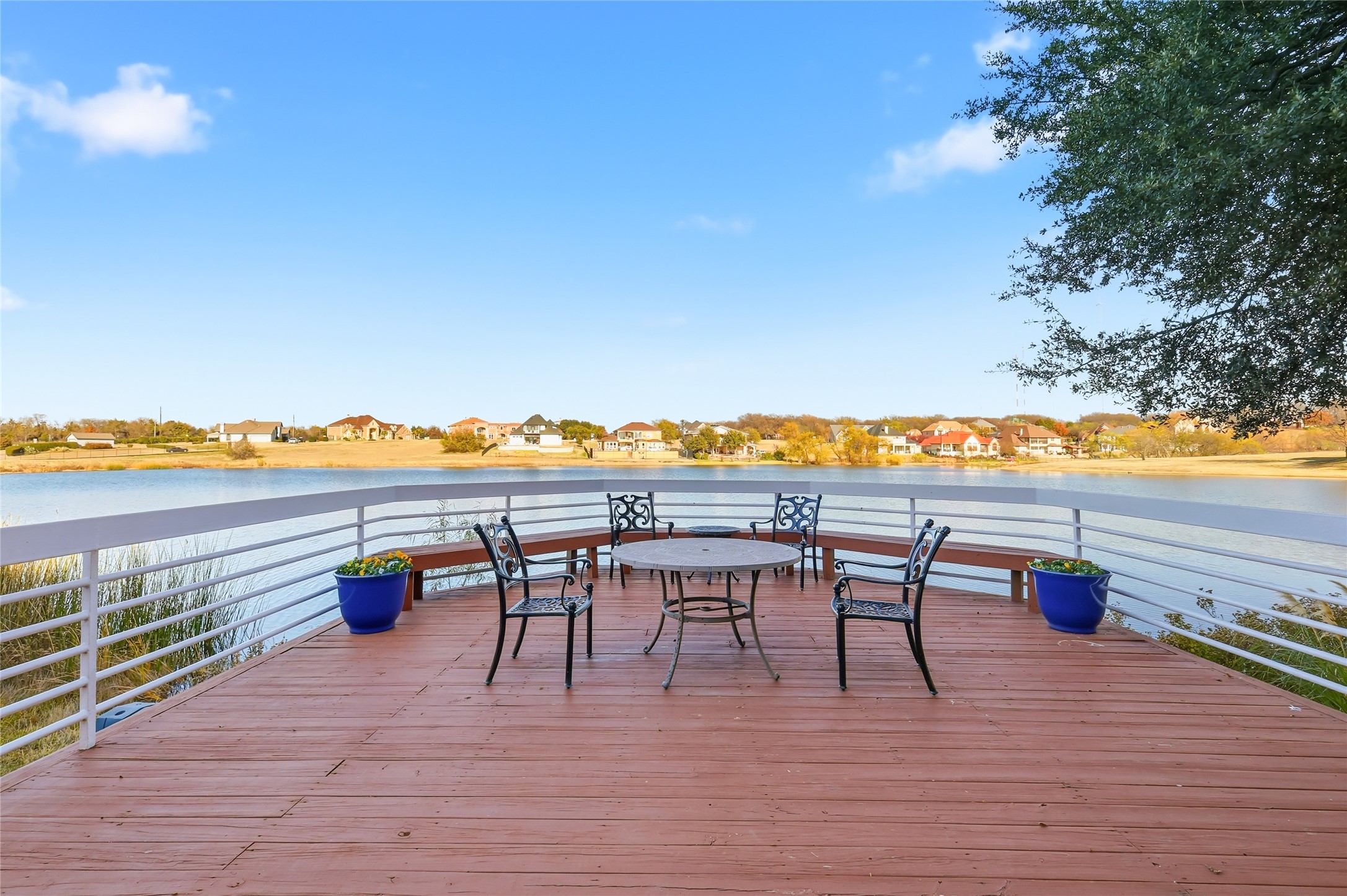 2712 Lake Cove Cedar Hill TX 75104