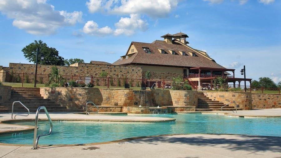 6231 N Berwick Drive Cleburne TX 76033