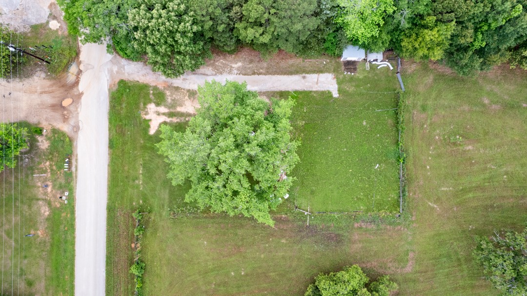 10204 County Road 135 Flint TX 75762