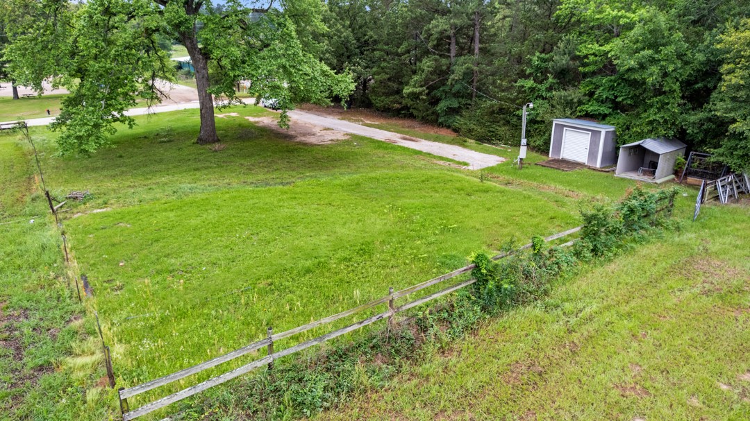 10204 County Road 135 Flint TX 75762