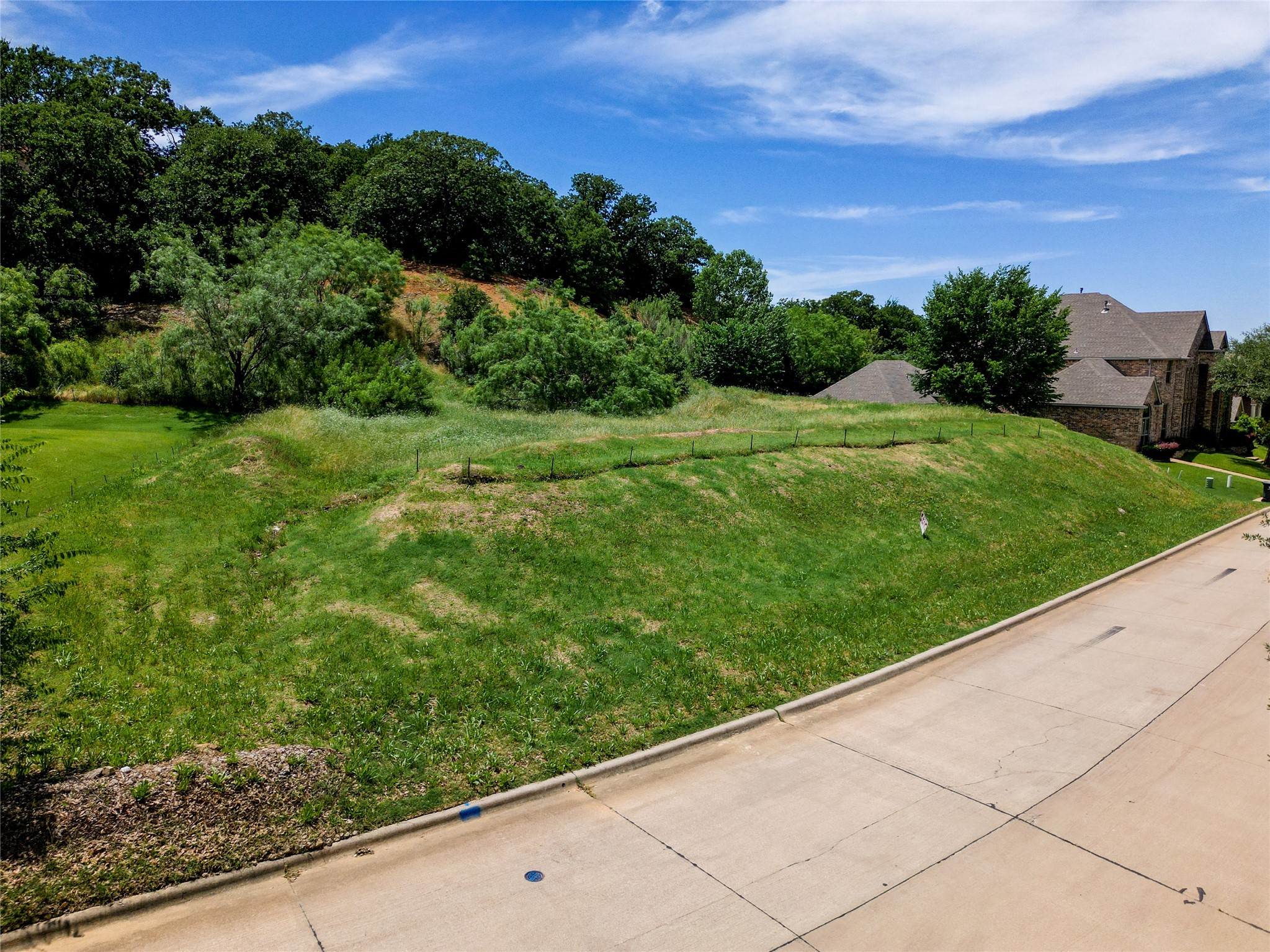 2208 Windswept Place Arlington TX 76012