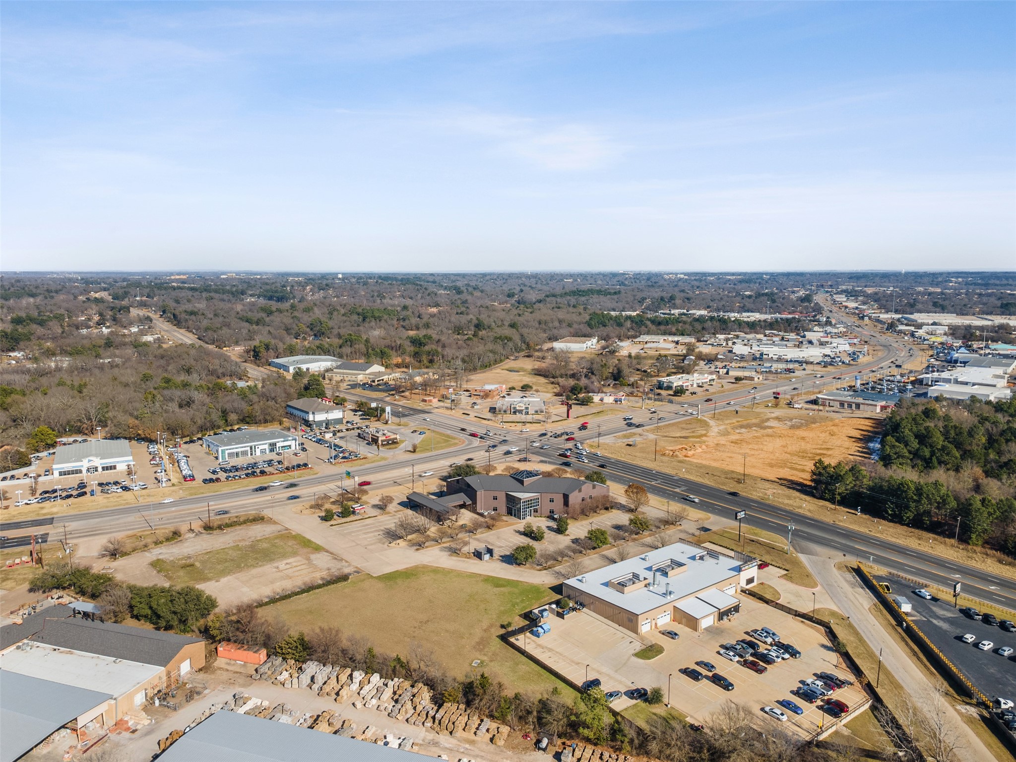 3909 S Southwest Loop 323 Tyler TX 75701