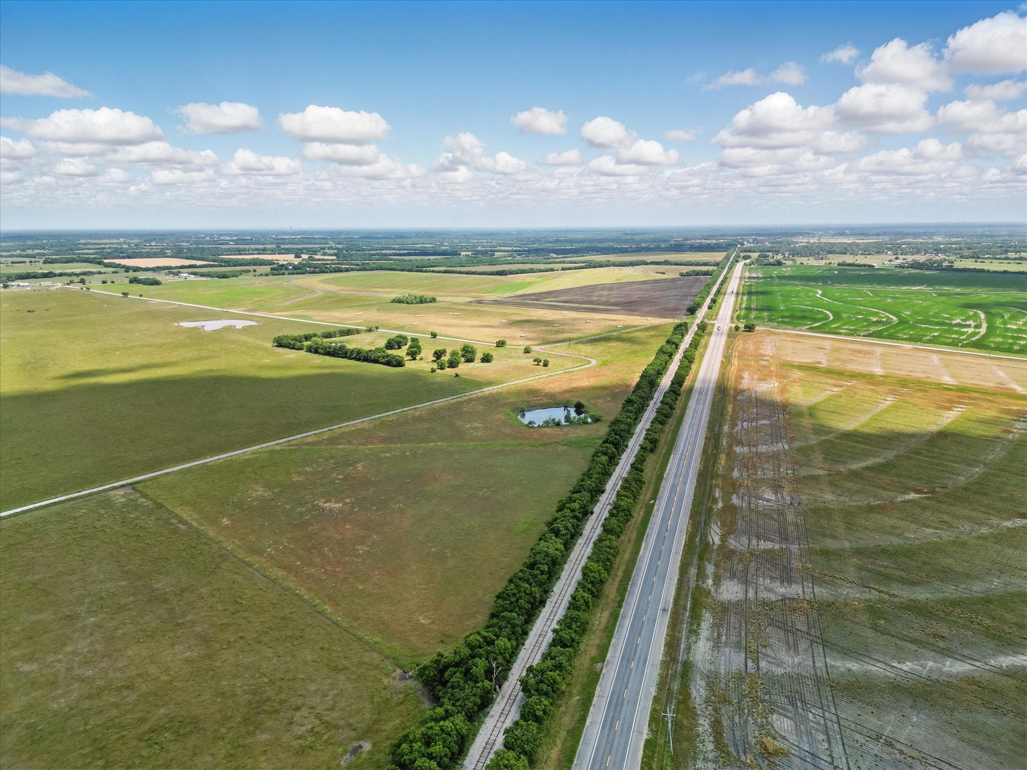 6512 County Road 1050 Celeste TX 75423