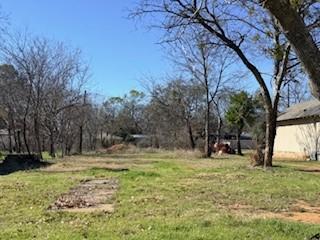 906 Virginia Street Graham TX 76450