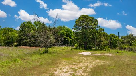 8646 S Highway 82 Gainesville TX 76240